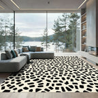 Organic Black Ivory Pebble Scatter Rug