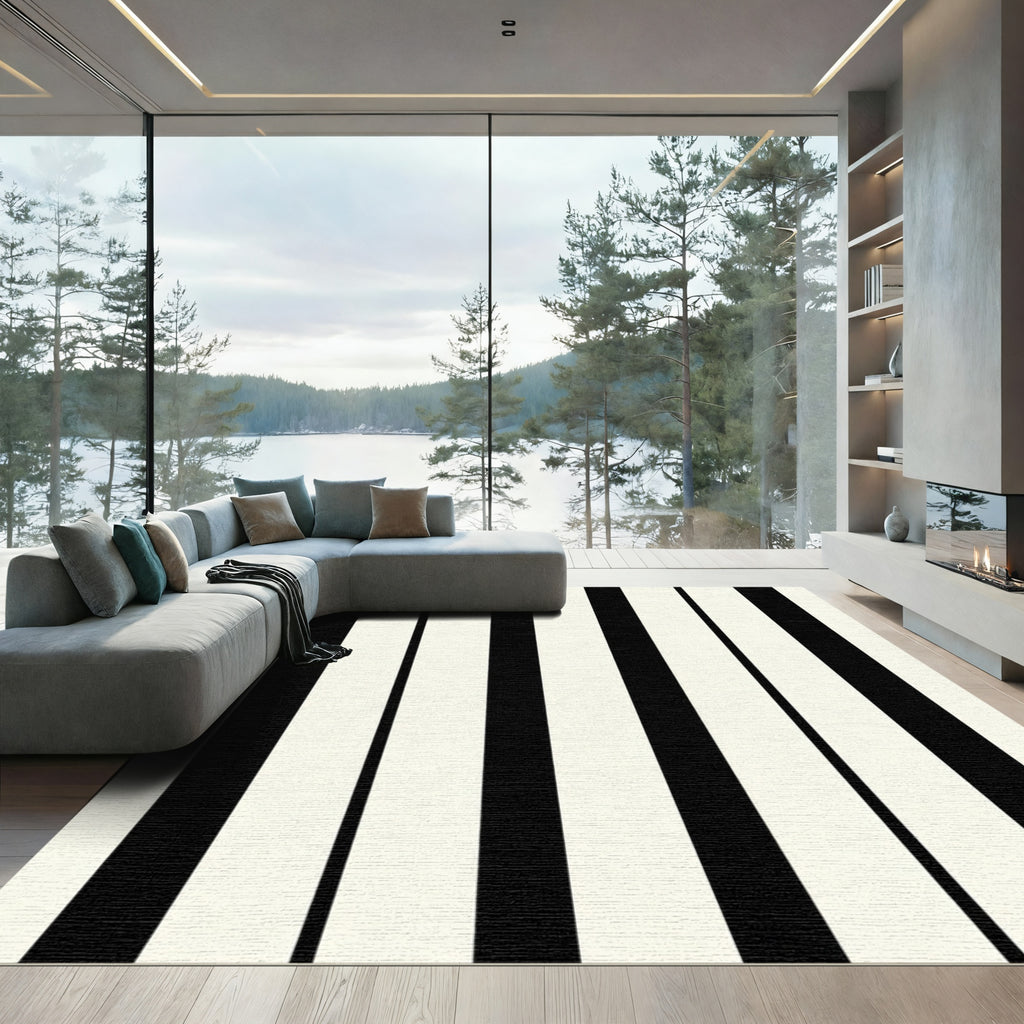 Graphic Black And White Columns Rug